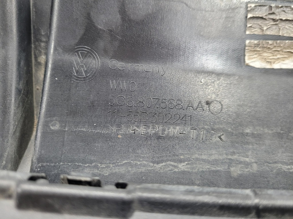 Dodatak branika spojler zderzaka zadnji Volkswagen VW Golf VII 7 Lift HB R20 16-18