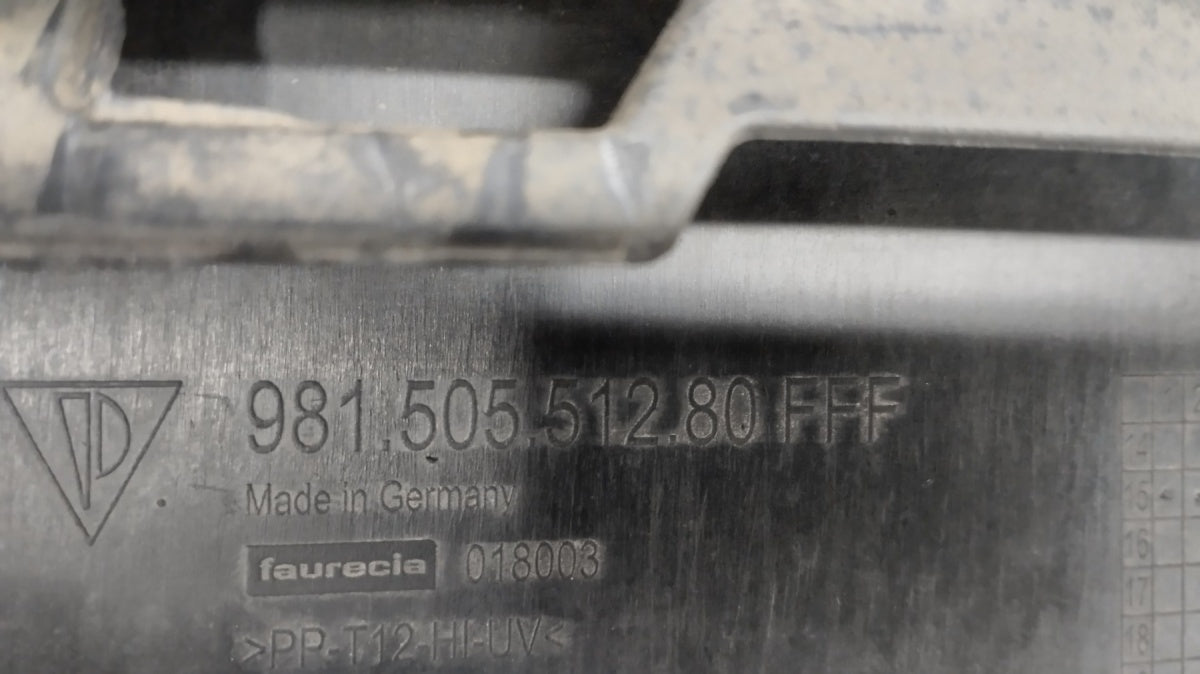 Difuzor desni zadnji Porsche Cayman GT4 Boxster Spyder 12-16 98150551280