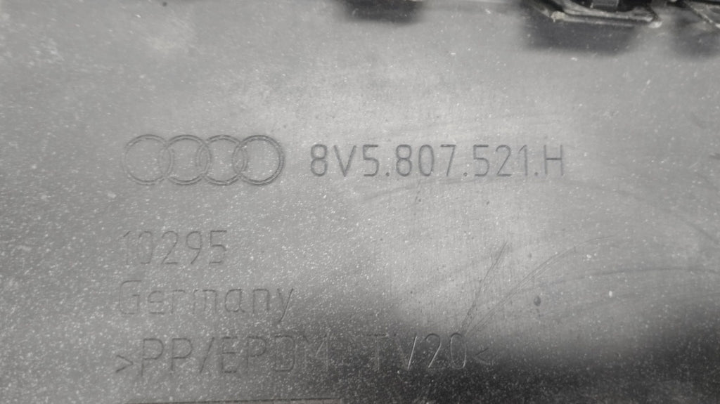 Spojler Dyfuzor dokładka zderzaka zadnji AUDI A3 S3 8V5 SEDAN 13-16 8V5807521H