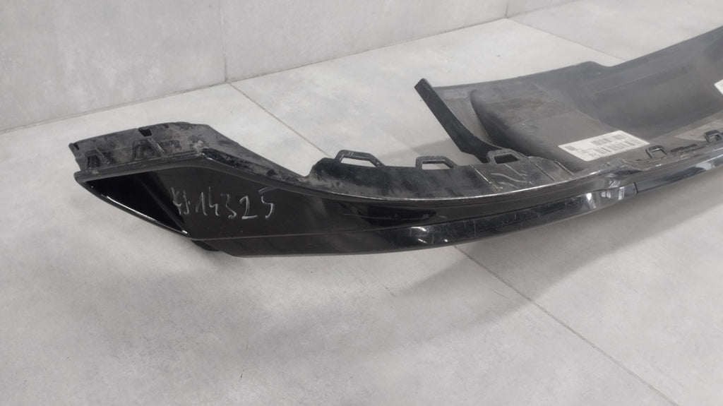 Spojler Dyfuzor dokładka zderzaka zadnji Audi A4 RS4 B9 15- / 8W9807521A