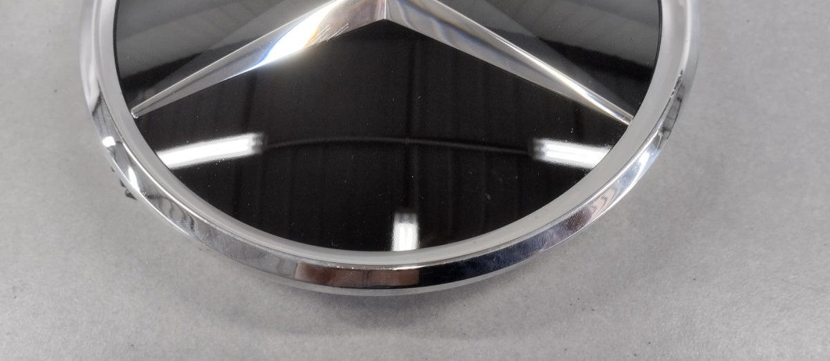 EMBLEMAT MERCEDES A1648880411 RADAR DISTRONIC W176 W212 C117 W166