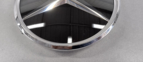EMBLEMAT MERCEDES A1648880411 RADAR DISTRONIC W176 W212 C117 W166
