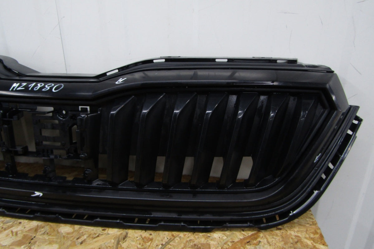 Maska (grill) ATRAPA CHŁODNICY ZDERZAKA prednja Skoda Scala 657853653A 19-