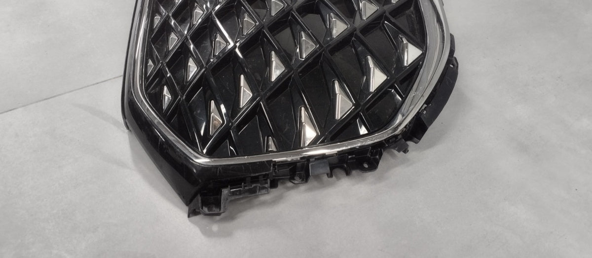 Maska (grill) GRILL CHERY TIGGO 8 VIII EMBLEMAT LOGO OE 602004860AA