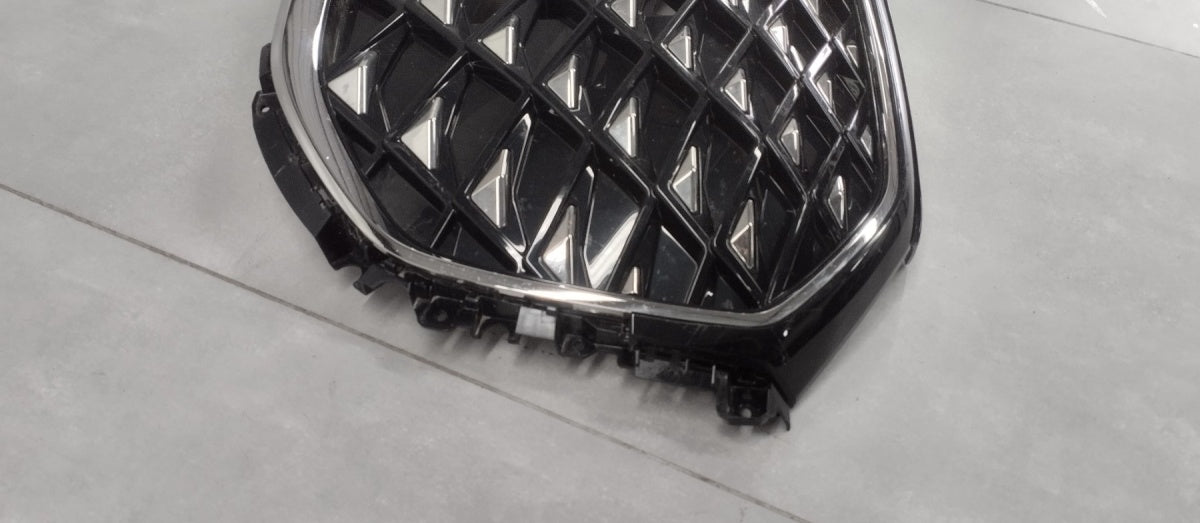 Maska (grill) GRILL CHERY TIGGO 8 VIII EMBLEMAT LOGO OE 602004860AA