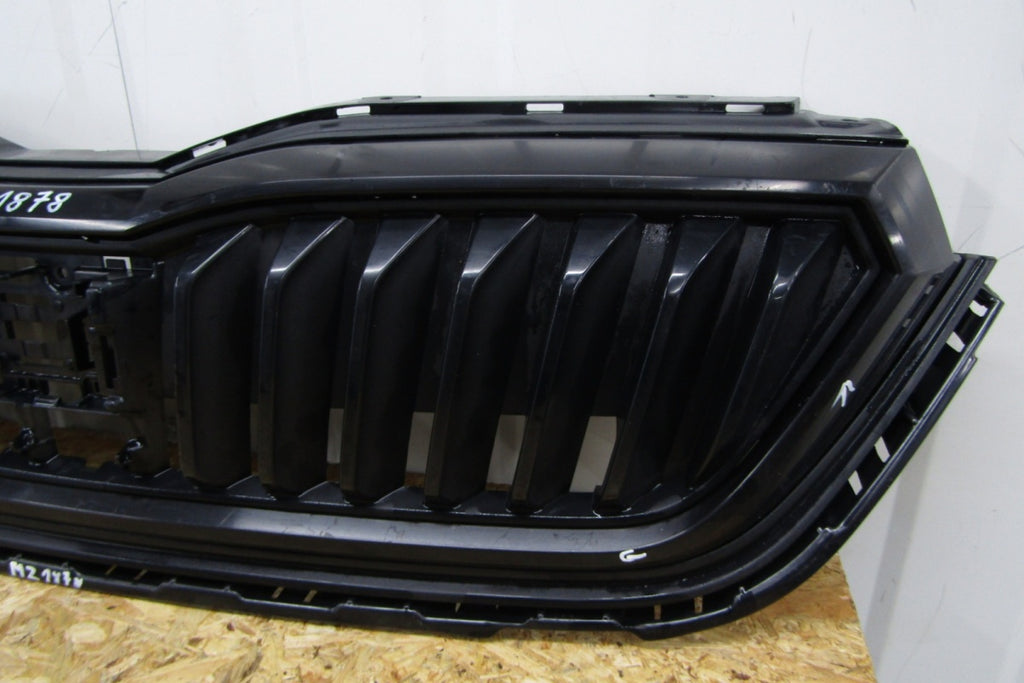 Maska (grill) ATRAPA CHŁODNICY ZDERZAKA prednja Skoda Scala 657853653A 19-