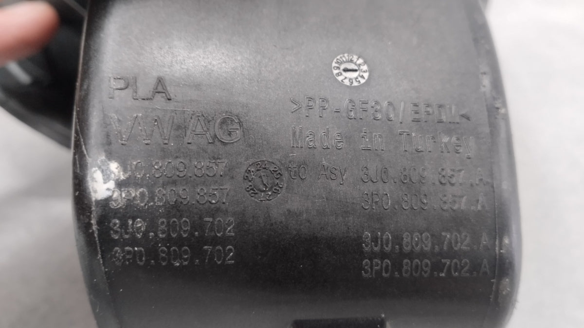 KLAPKA WLEWU PALIWA VW PASSAT B9 3J0809702A