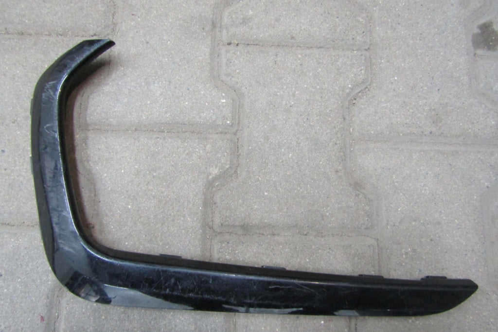 Górna lajsna lijevi svjetla przeciwmgielnej SsangYong Korando II Lift 7877034500 17-