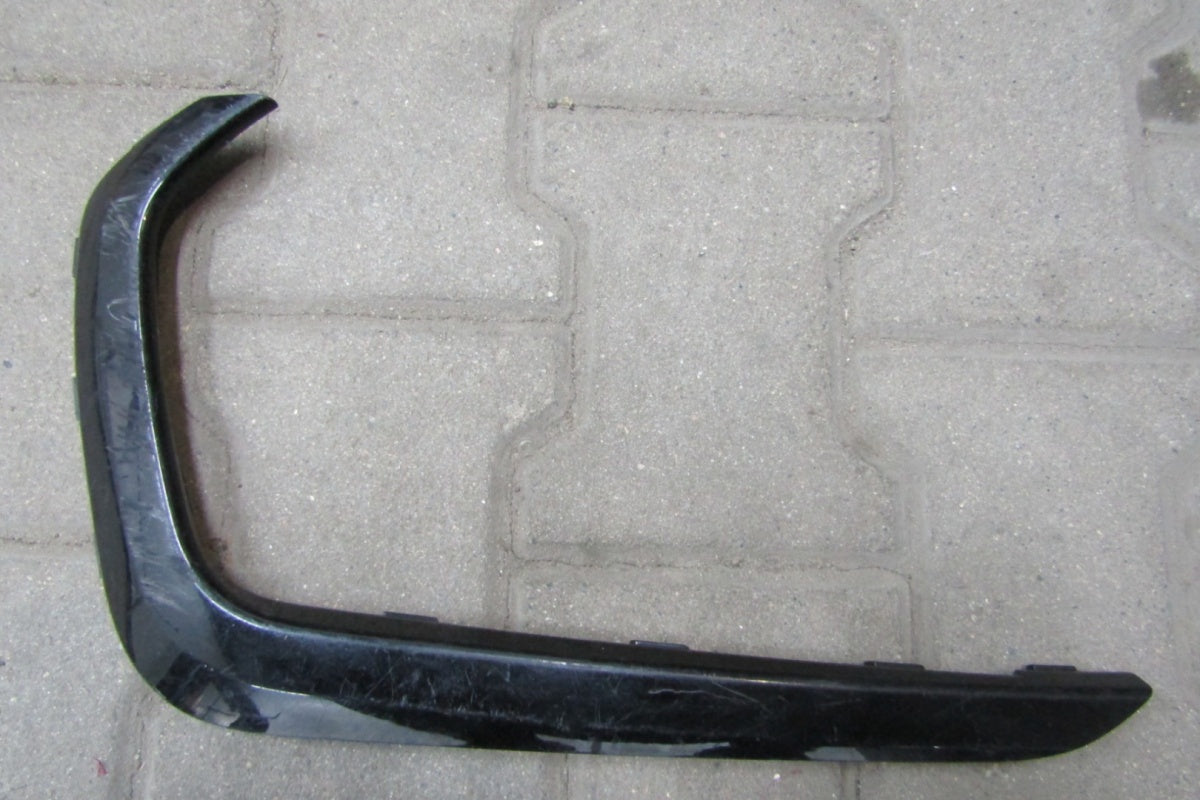 Górna lajsna lijevi svjetla przeciwmgielnej SsangYong Korando II Lift 7877034500 17-