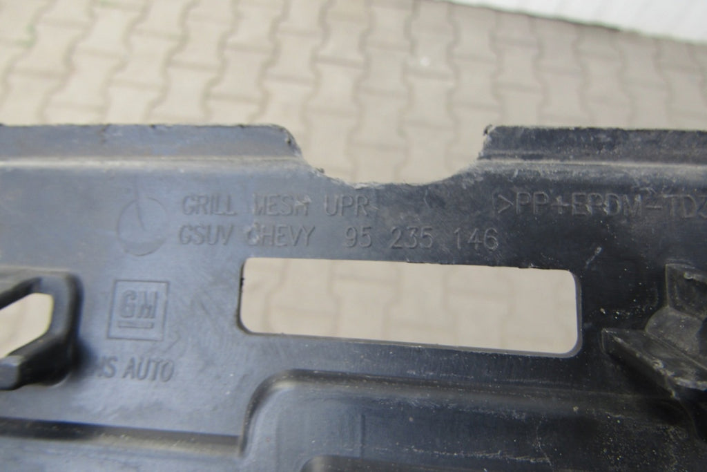 Maska (grill) Atrapa Chevrolet Trax 12-16