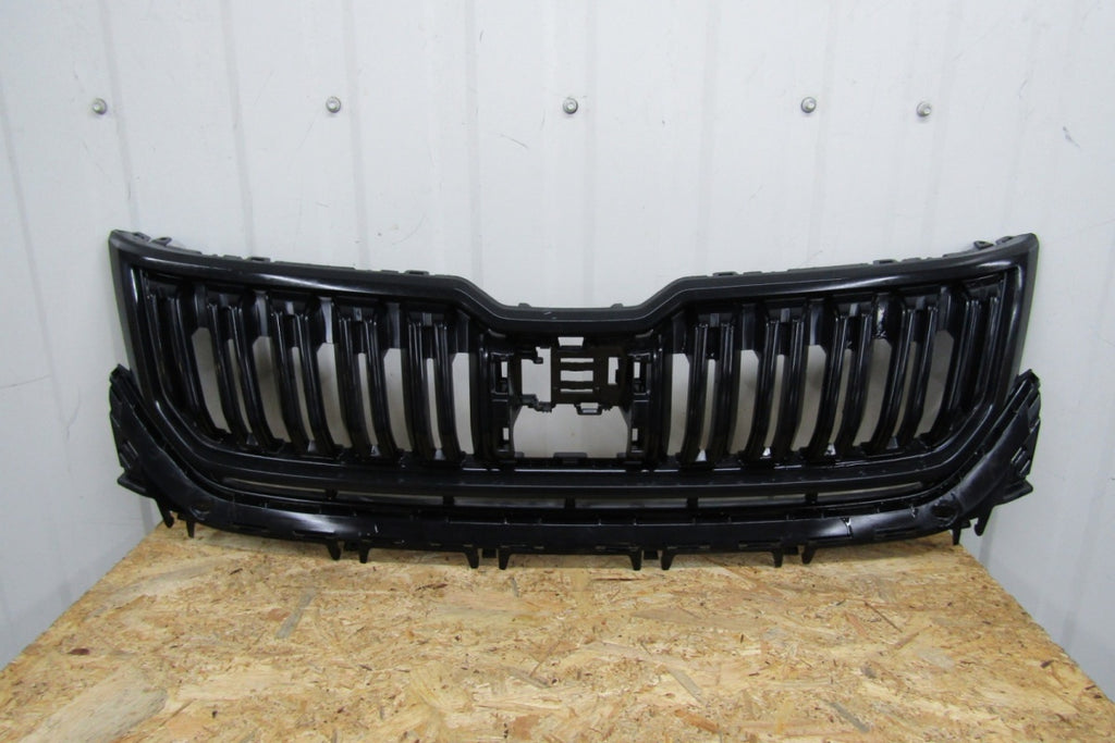 Maska (grill) Atrapa zderzaka Skoda Kodiaq 17- 565853663 E