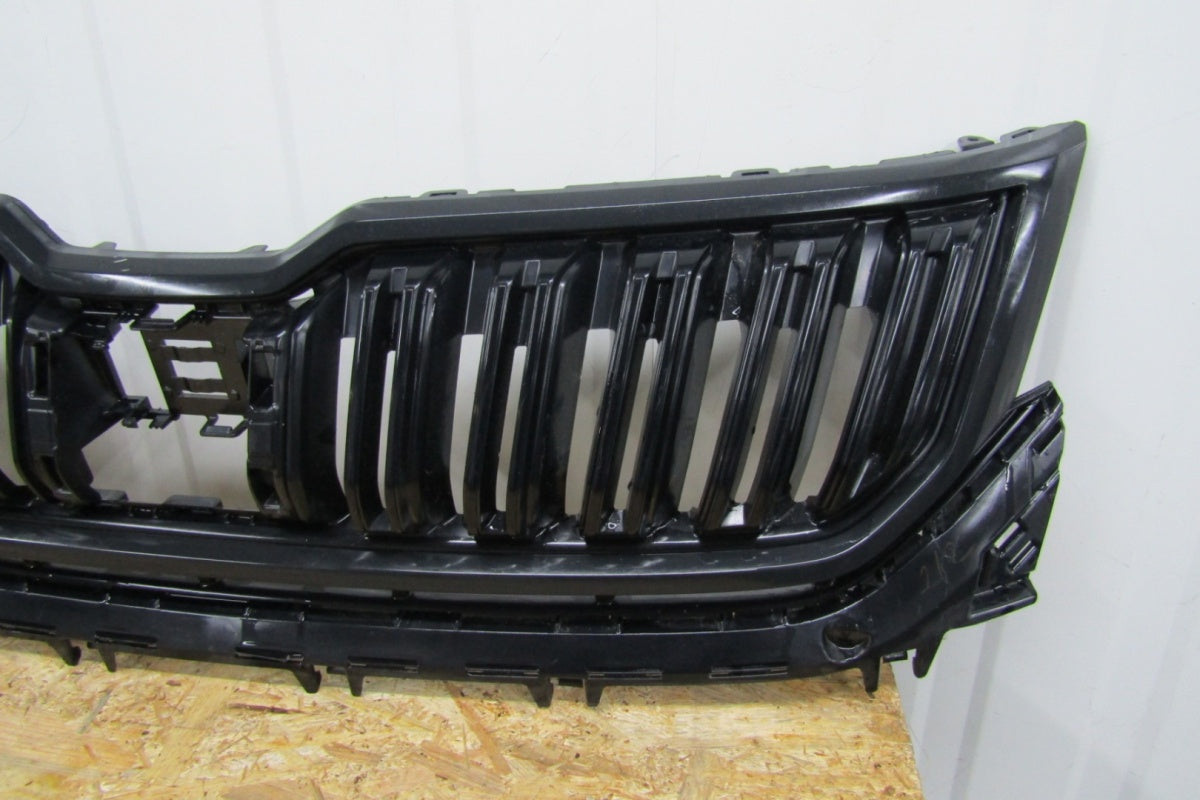 Maska (grill) Atrapa zderzaka Skoda Kodiaq 17- 565853663 E