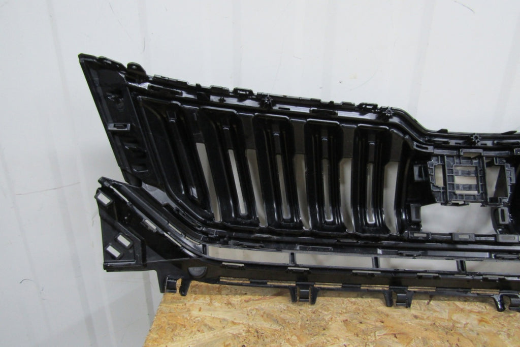 Maska (grill) Atrapa zderzaka Skoda Kodiaq 17- 565853663 E