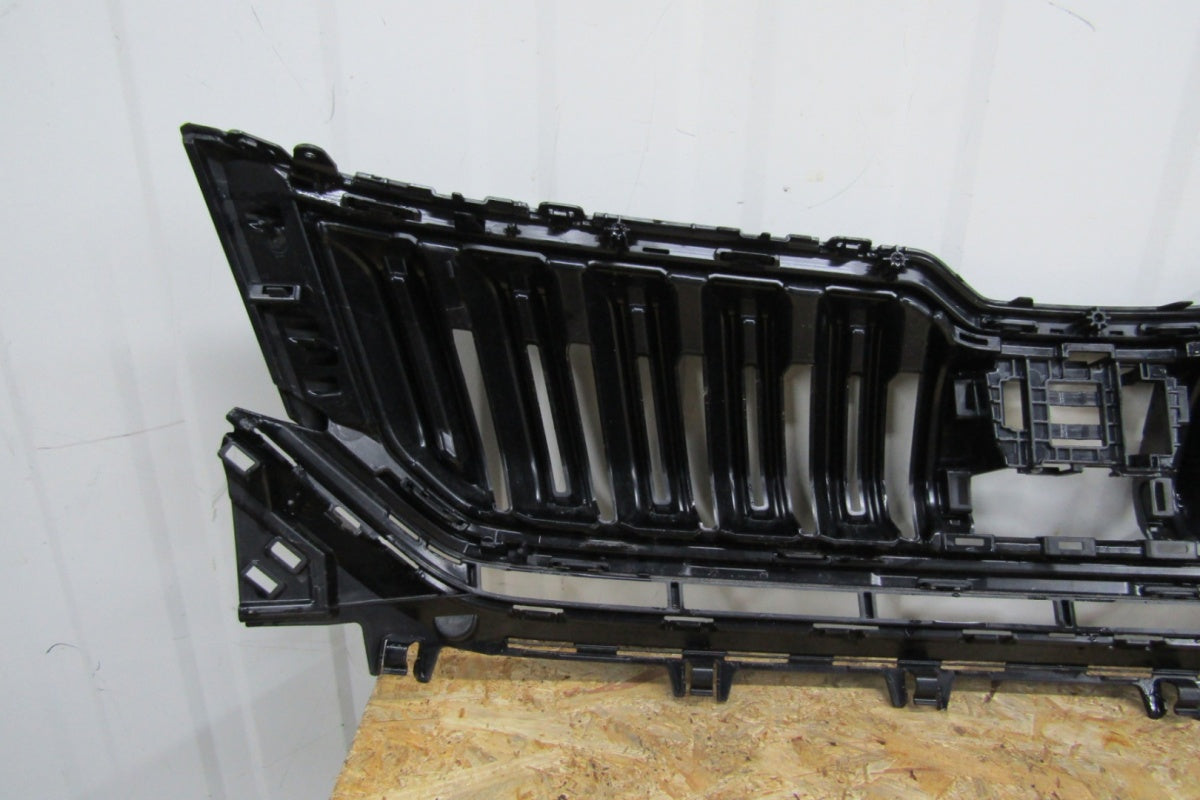 Maska (grill) Atrapa zderzaka Skoda Kodiaq 17- 565853663 E