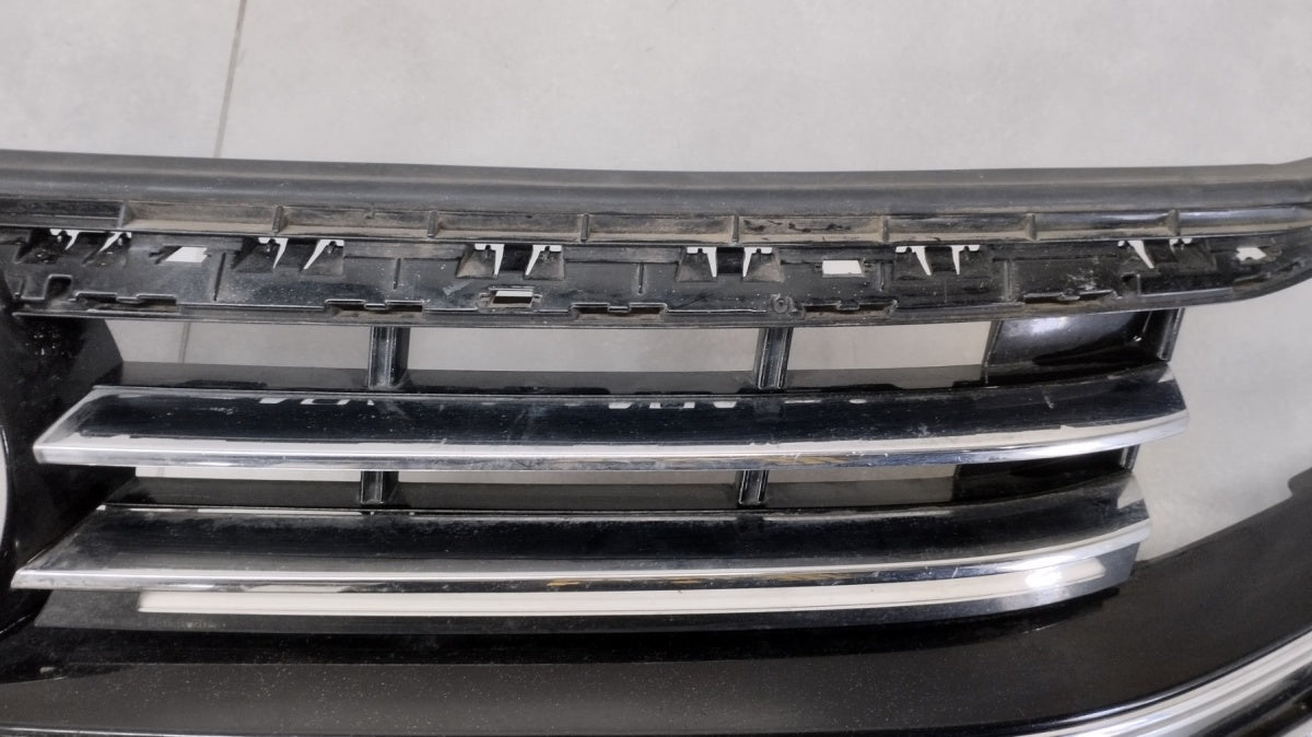 Maska (grill) atrapa LED zderzaka prednja VW ARTEON R Line 3G8 Lift 2020-