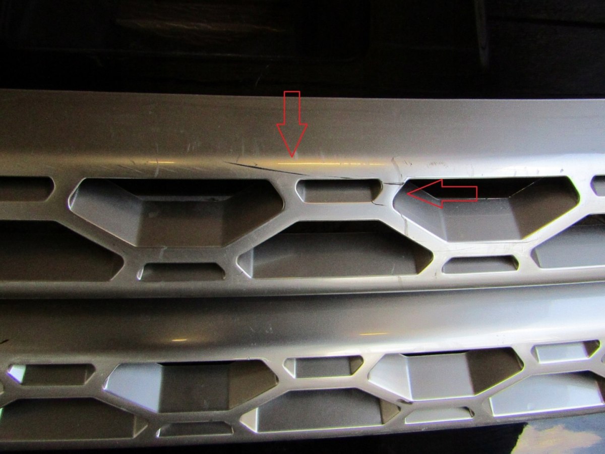 Maska (grill) atrapa Land Rover Discovery Sport L550 14-