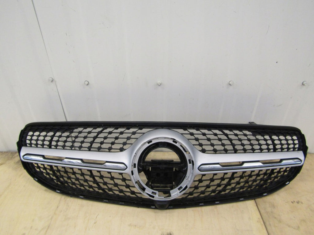 Maska (grill) atrapa Mercedes GLC W253 19- LIFT