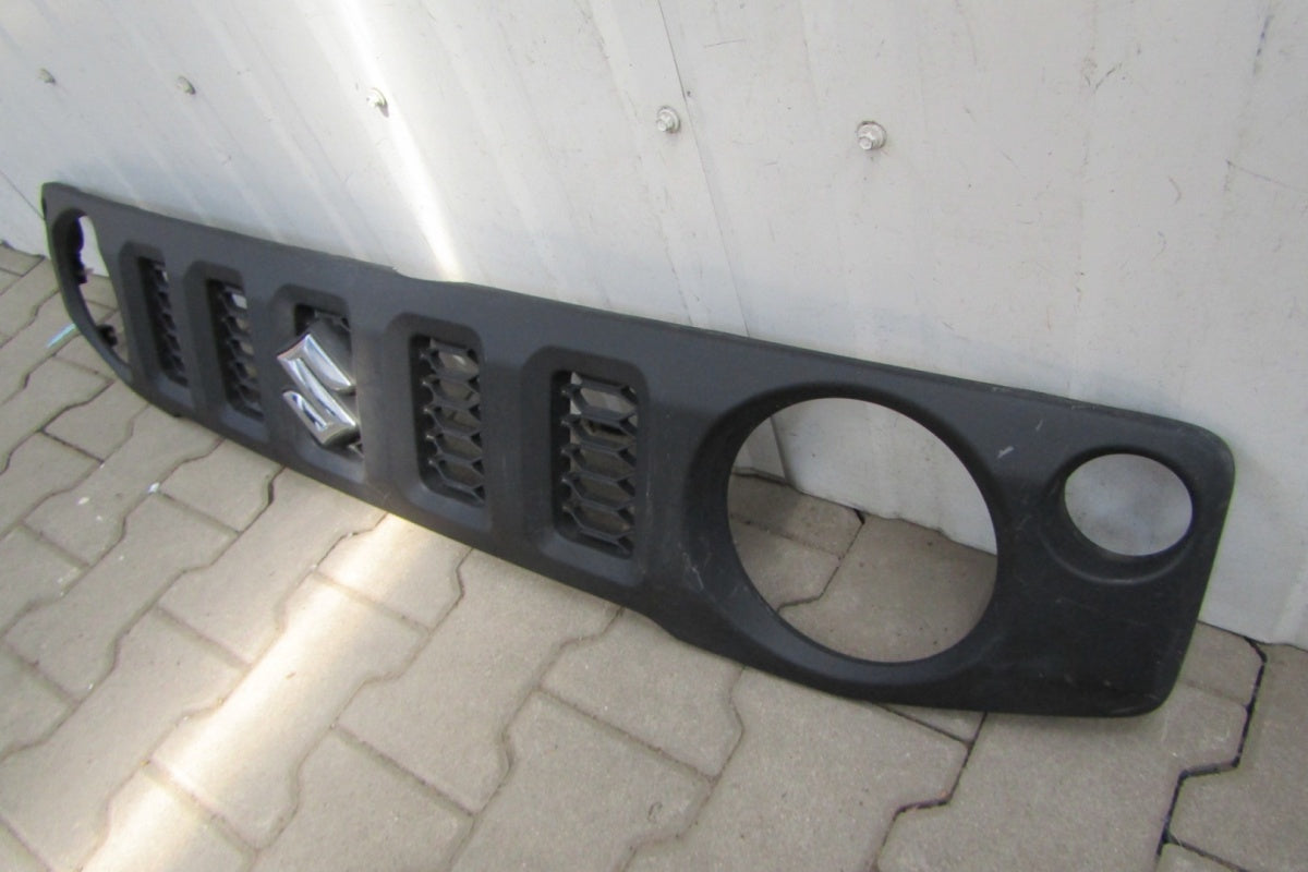 Prednji branik Grill atrapa SUZUKI JIMNY 4 IV 18-