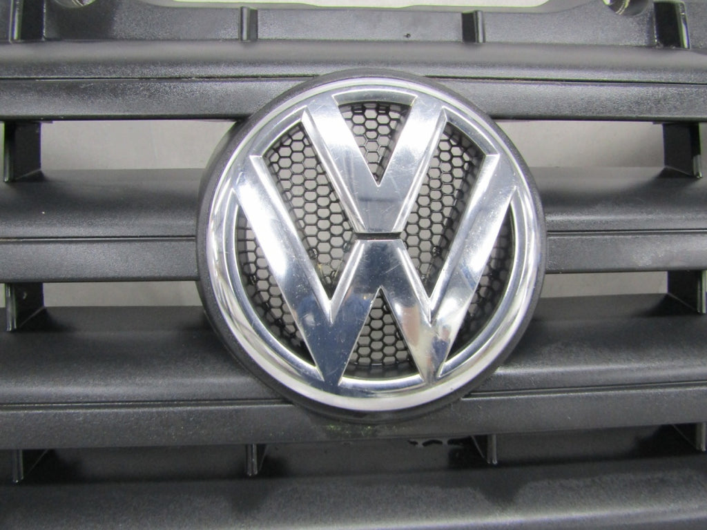 Maska (grill) maska VW VOLKSWAGEN CRAFTER I 2E0 LIFT 2011-2016
