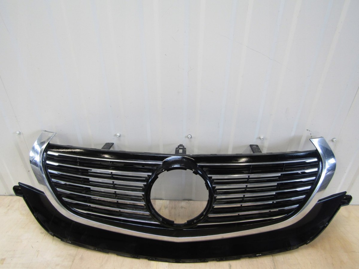 Maska (grill) atrapa chłodnicy hrom Mercedes EQC N293 19-