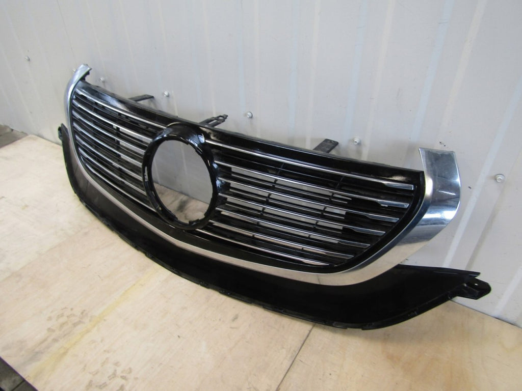 Maska (grill) atrapa chłodnicy hrom Mercedes EQC N293 19-