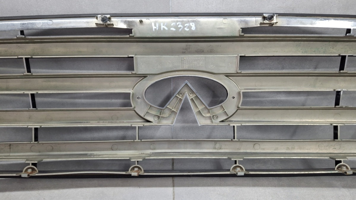 Maska (grill) atrapa hrom Infiniti QX QX56 II 04-07