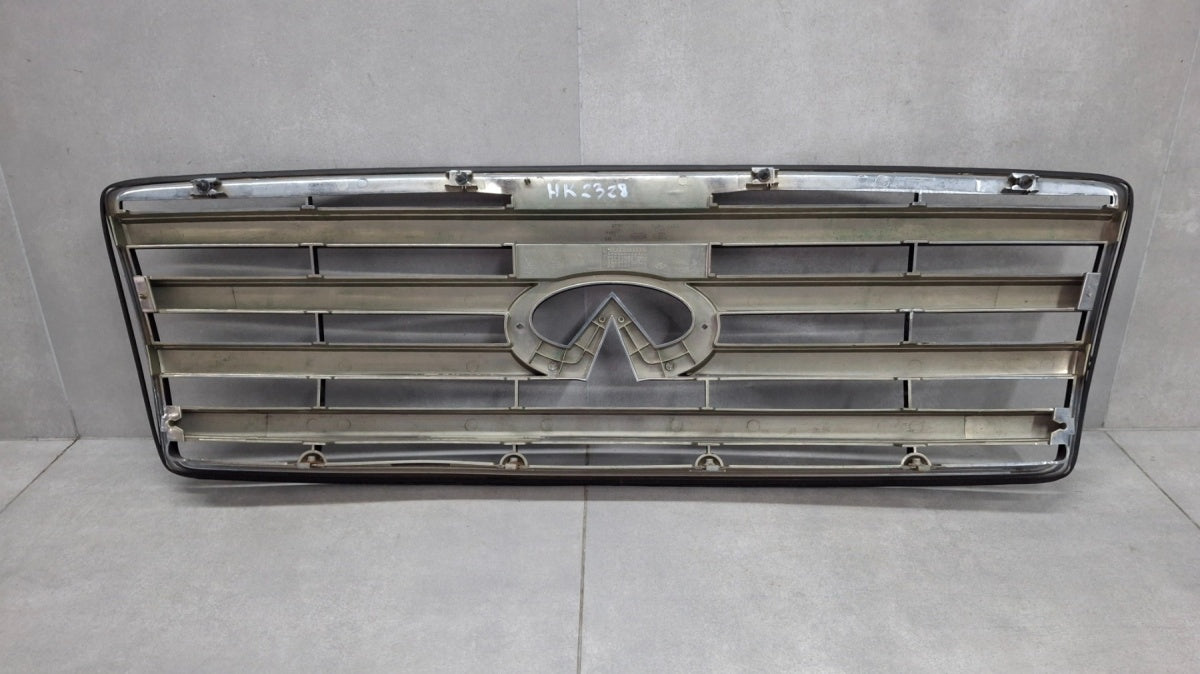 Maska (grill) atrapa hrom Infiniti QX QX56 II 04-07