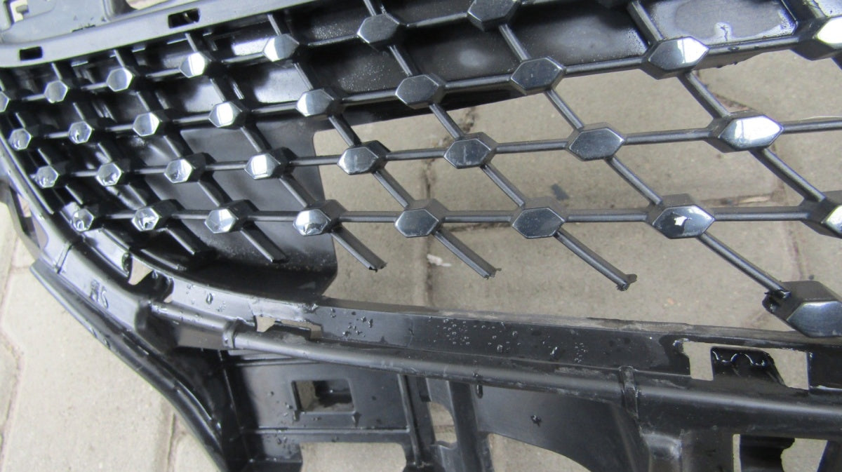Prednji branik Grill atrapa MERCEDES AMG GT 14-