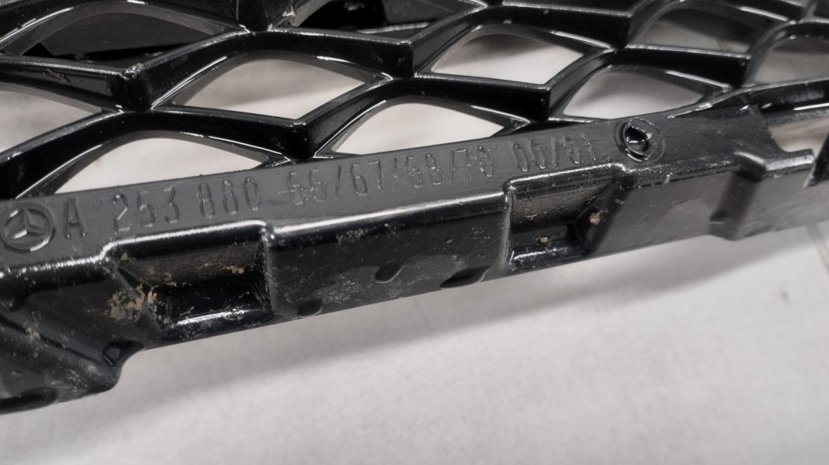 Maska (grill) atrapa hrom Mercedes GLC 253 X253 15-18 A2538806667
