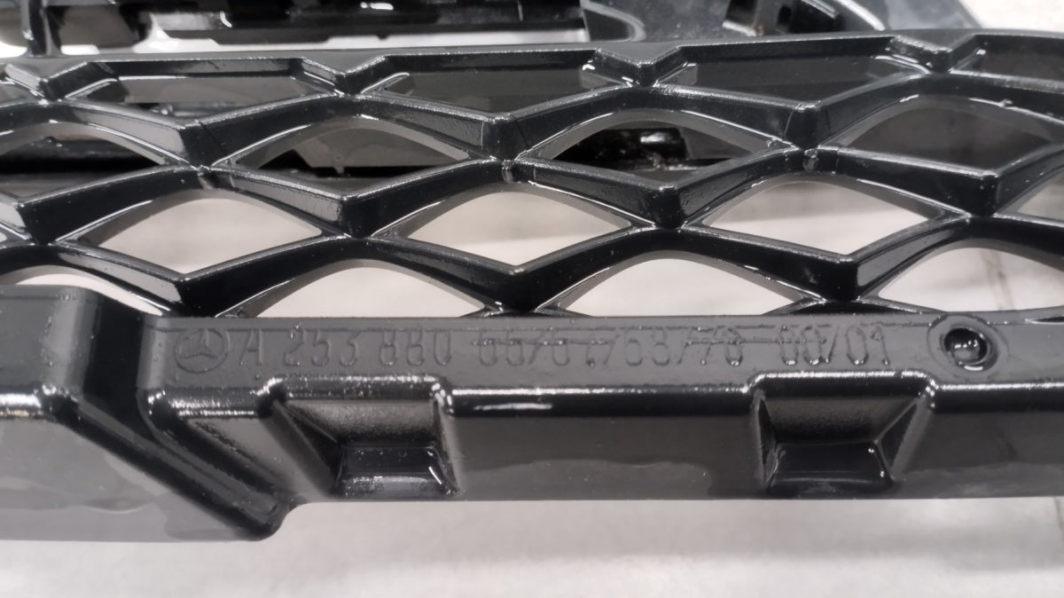 Maska (grill) atrapa hrom Mercedes GLC 253 X253 15-18 A2538806667