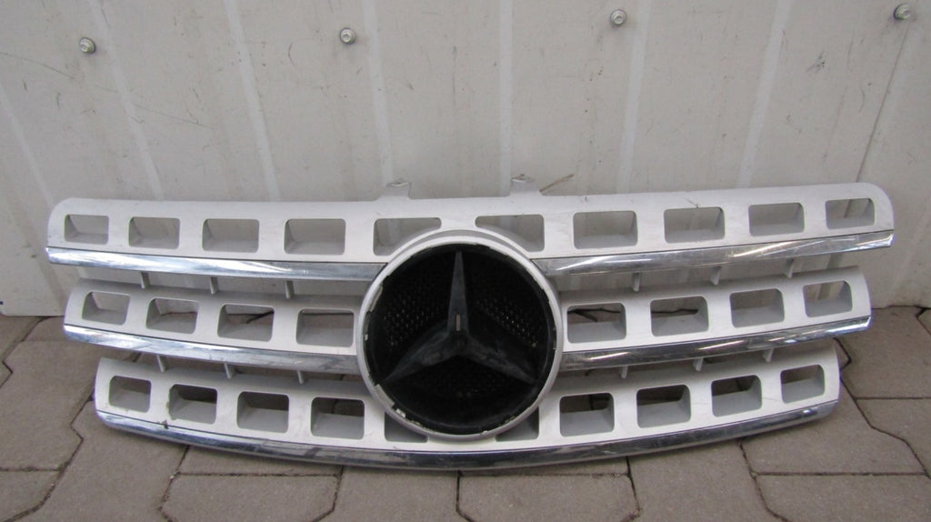 Maska (grill) atrapa MERCEDES W164 ML II 2 08- LIFT