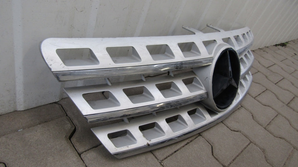 Maska (grill) atrapa MERCEDES W164 ML II 2 08- LIFT