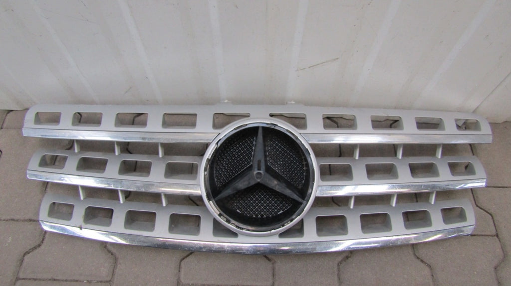 Maska (grill) atrapa MERCEDES W164 ML II 2 08- LIFT