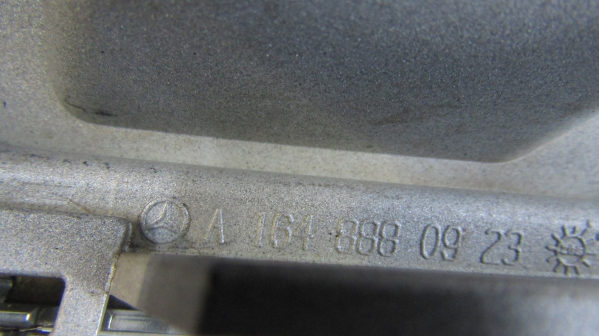 Maska (grill) atrapa MERCEDES W164 ML II 2 08- LIFT