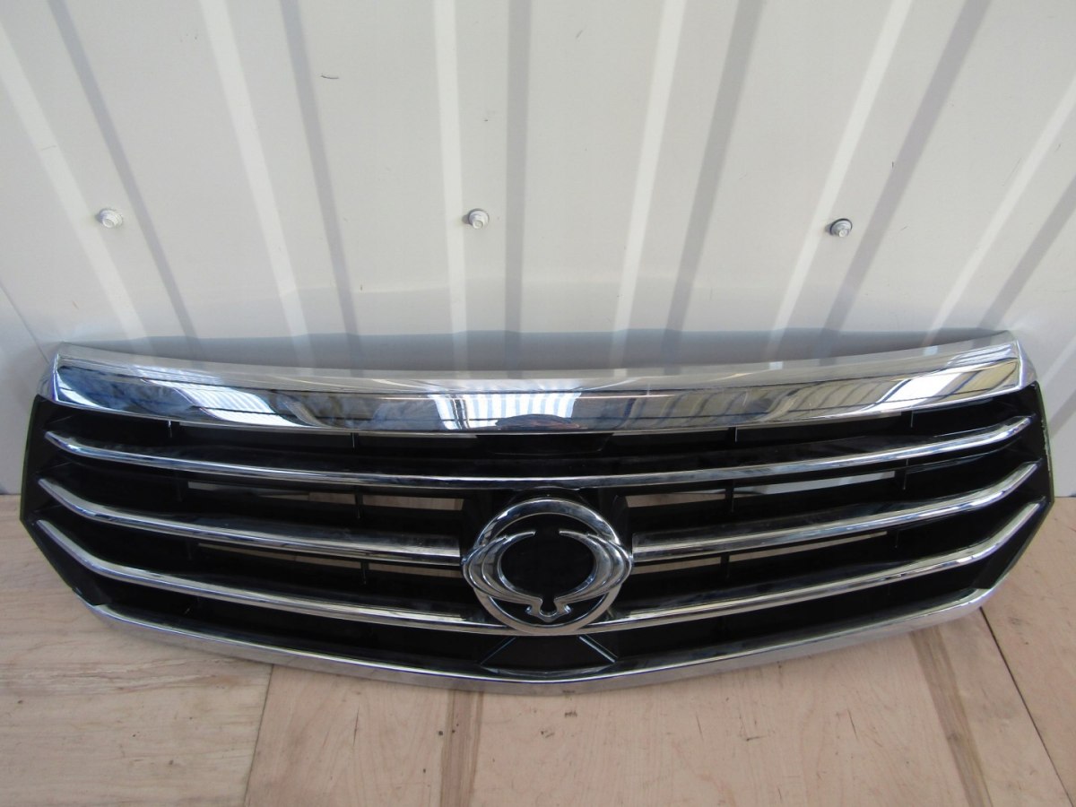 Maska (grill) atrapa hrom Ssangyong Rodius II Turismo