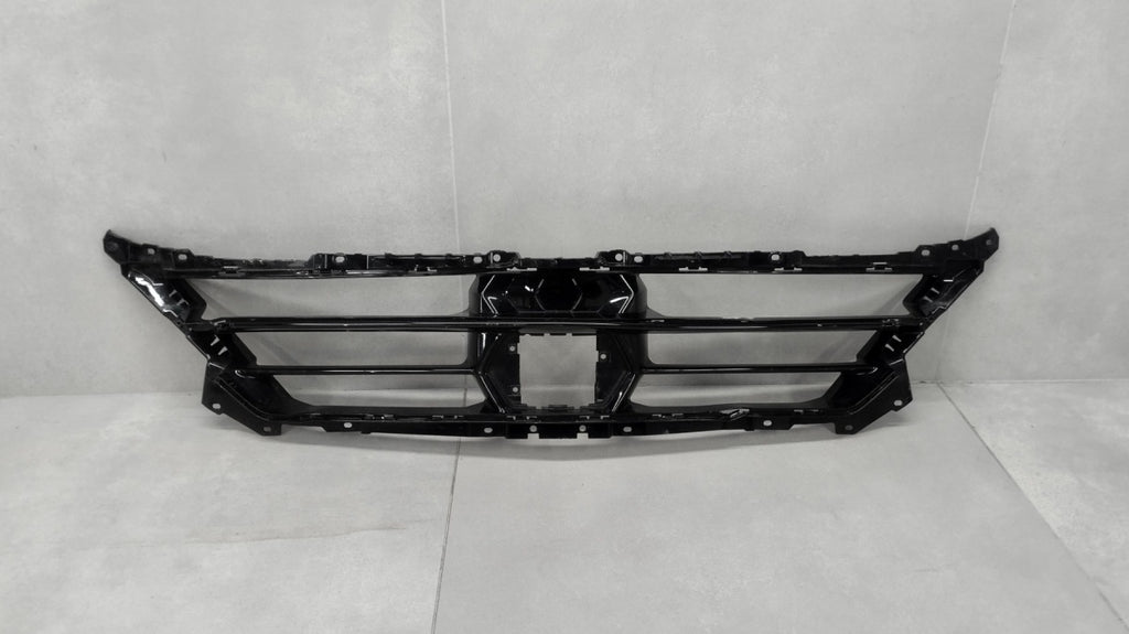 Maska (grill) atrapa kratka środkowa Lamborghini Urus Performante 4ML807639D