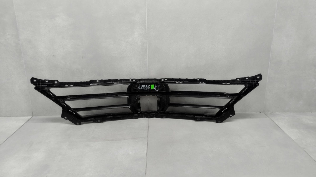 Maska (grill) atrapa kratka środkowa Lamborghini Urus Performante 4ML807639D