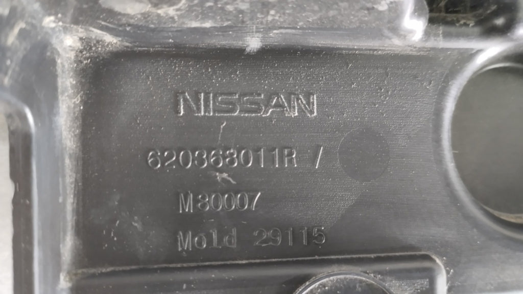 Maska (grill) Mocowanie Stelaż Pod Atrapę Nissan Townstar EV / Electric 2022-2026 620368011R