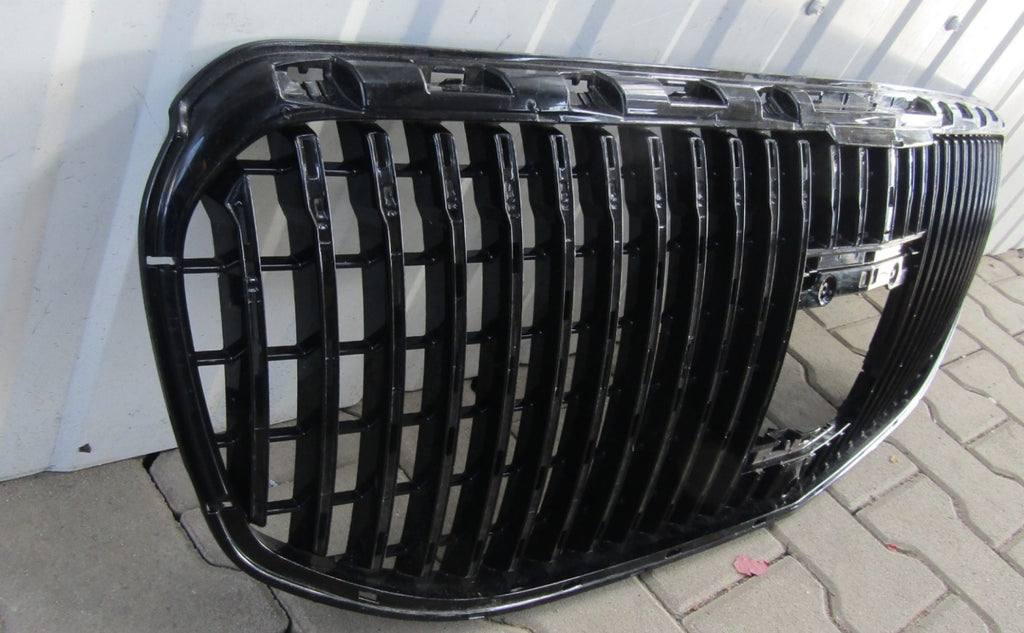 Maska (grill) atrapa prednja Mercedes Maybach GLS 600 20-23