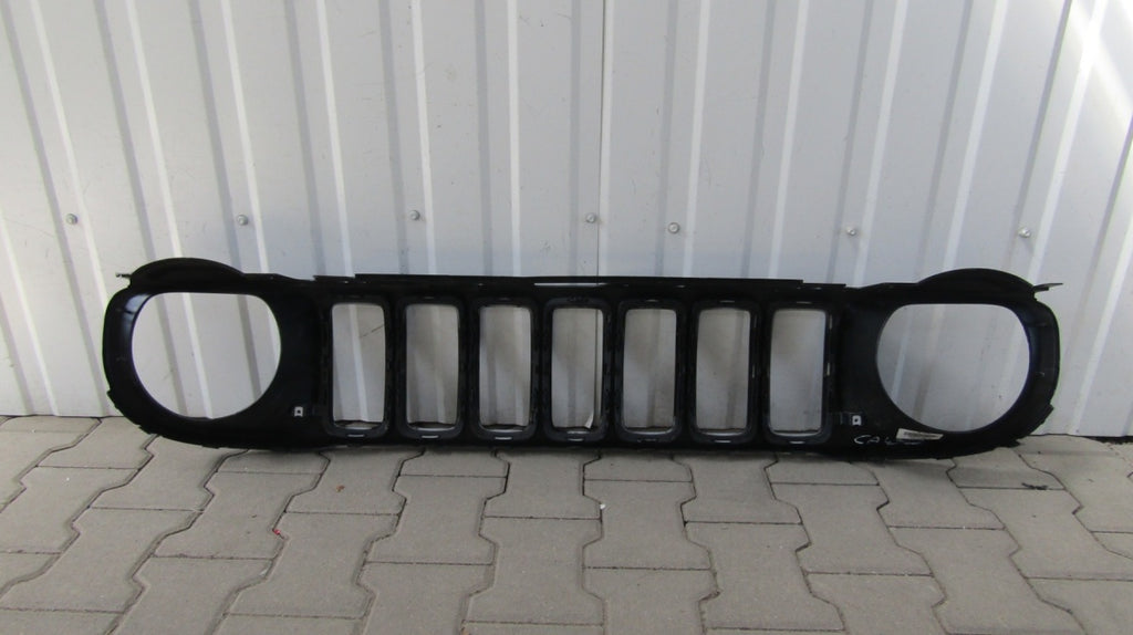Prednji branik Grill atrapa JEEP RENEGADE 18- LIFT