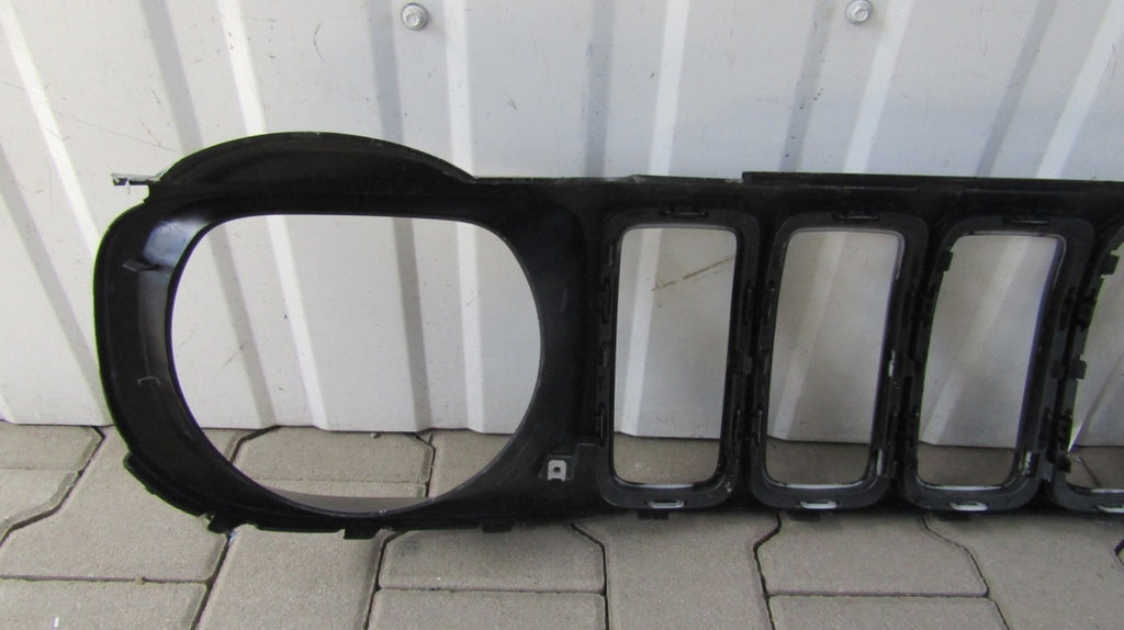Prednji branik Grill atrapa JEEP RENEGADE 18- LIFT