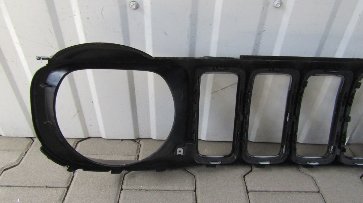 Prednji branik Grill atrapa JEEP RENEGADE 18- LIFT