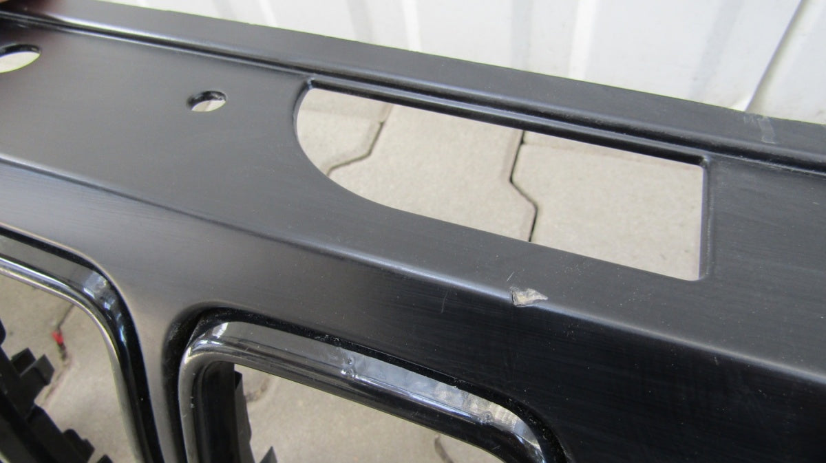 Prednji branik Grill atrapa JEEP RENEGADE 18- LIFT