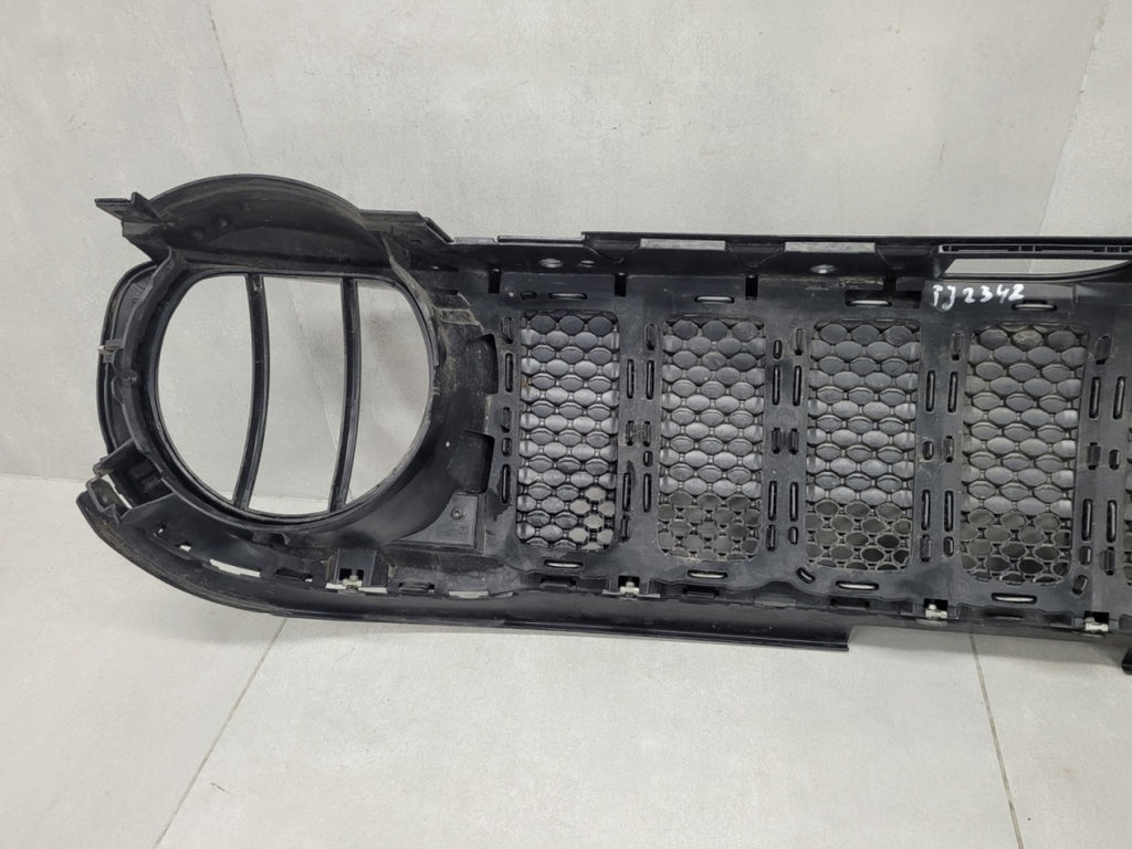 Maska (grill) atrapa prednja prednja Jeep Renegade Lift 18-