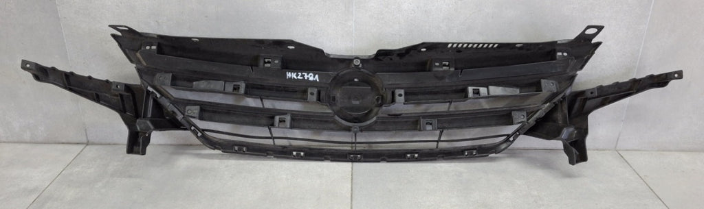 Maska (grill) atrapa ramka Nissan Lafesta 11-18