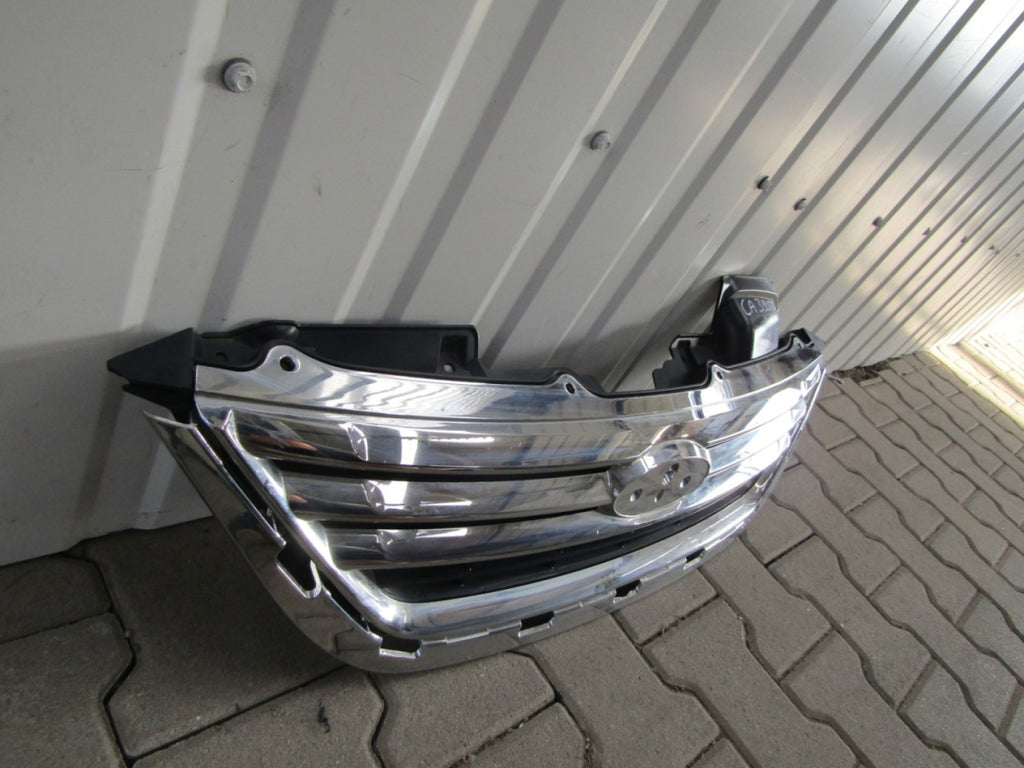 Maska (grill) atrapa hrom prednja FORD FIESTA MK7 11-13 USA