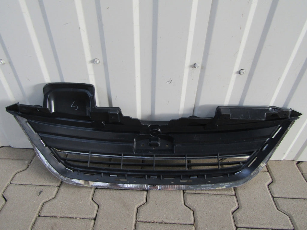 Maska (grill) atrapa hrom prednja FORD FIESTA MK7 11-13 USA