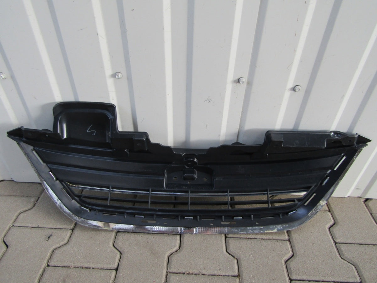 Maska (grill) atrapa hrom prednja FORD FIESTA MK7 11-13 USA