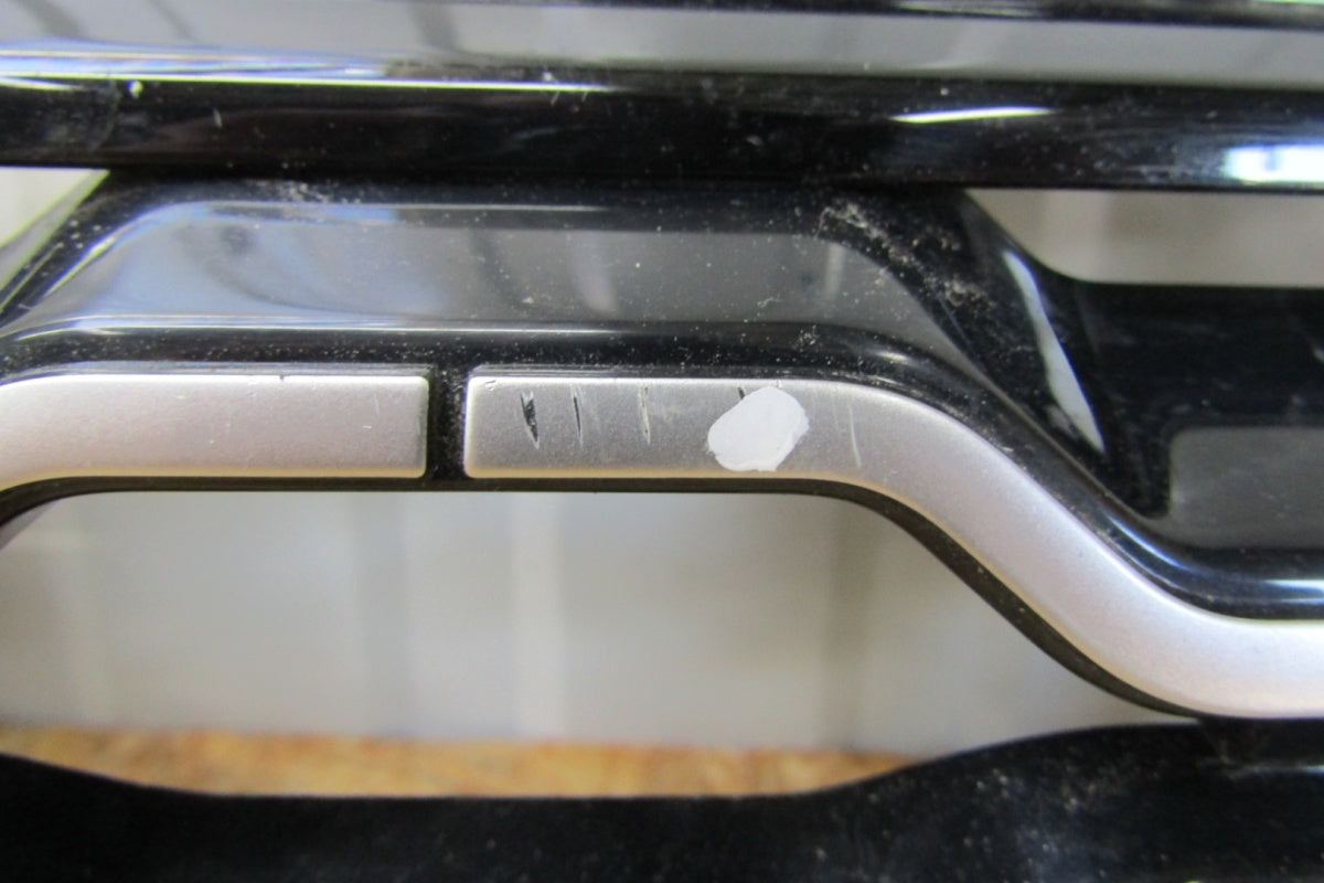 Maska (grill) ATRAPA KRATKA prednja RANGE ROVER EVOQUE II L551