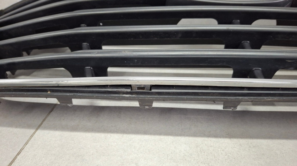Prednji branik Grill atrapa HYUNDAI H1 Starex 2 II 17-22